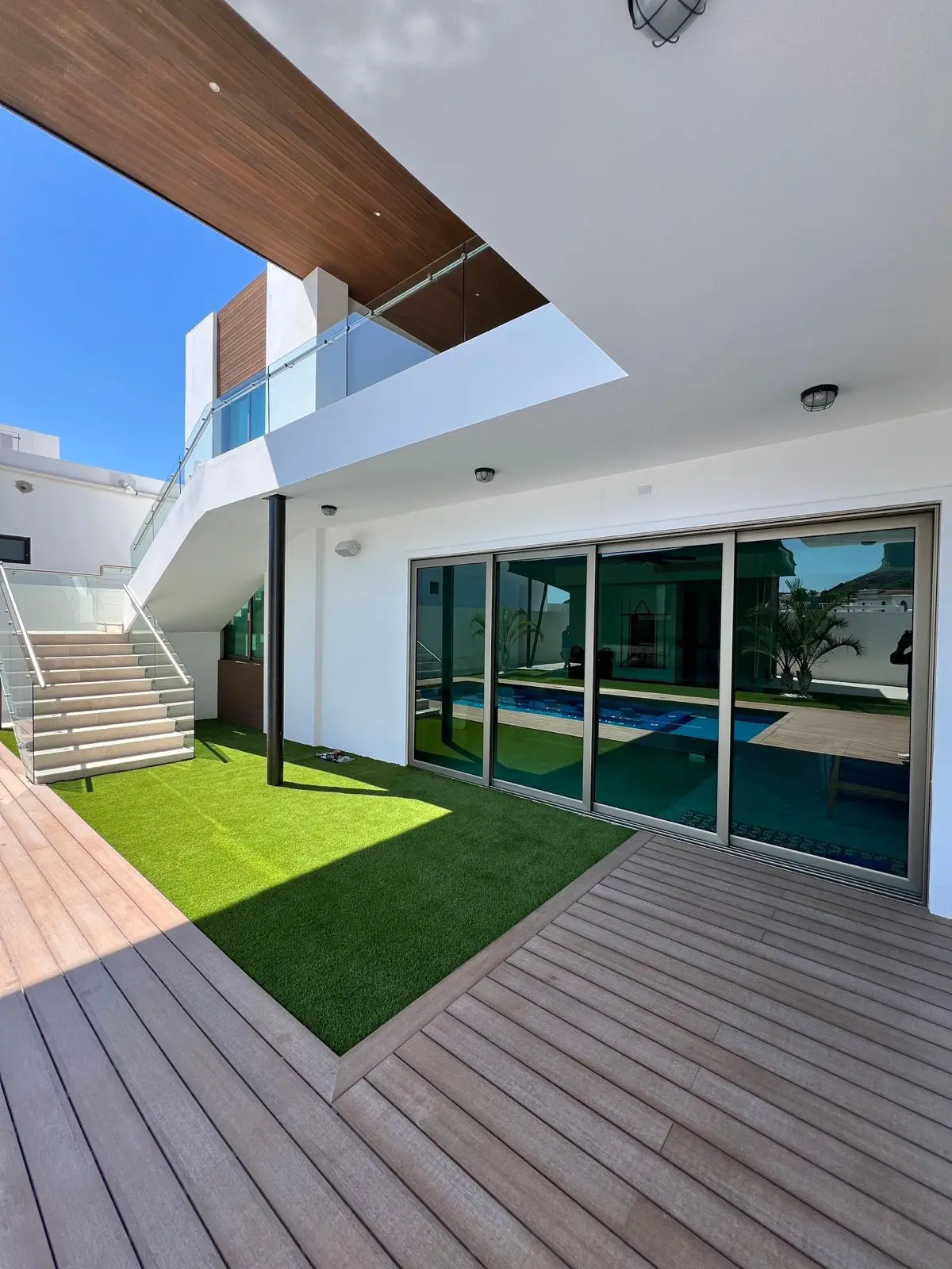 Ventanería Comercial, Residencial e Industrial